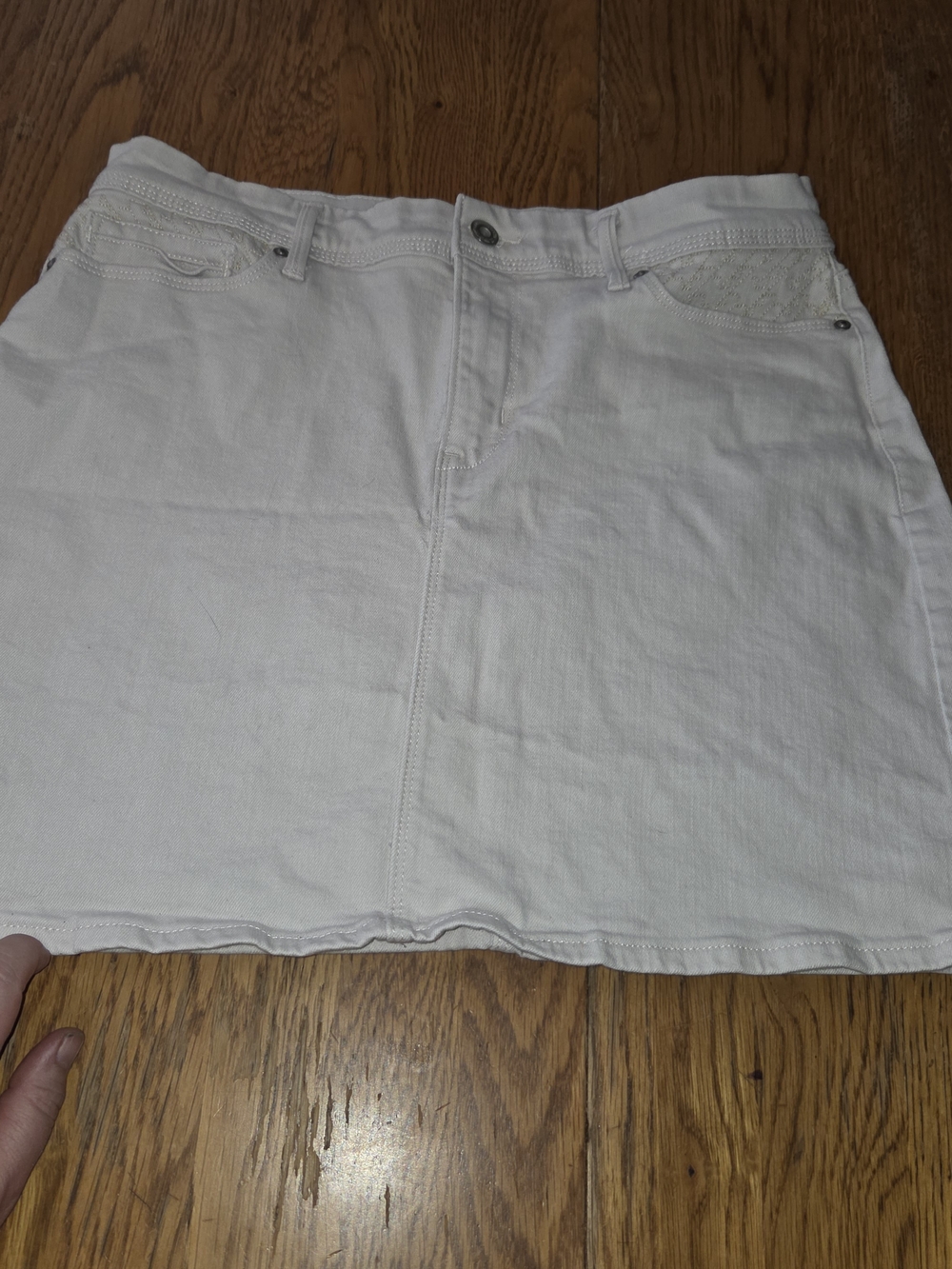 Levi's White Denim Mini Skirt with Front Seam